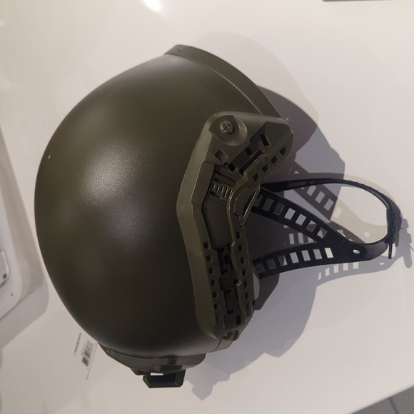 Army Soldier Superhero Costume With Helmet - Size 10-12 NWT - Picture 4 of 5